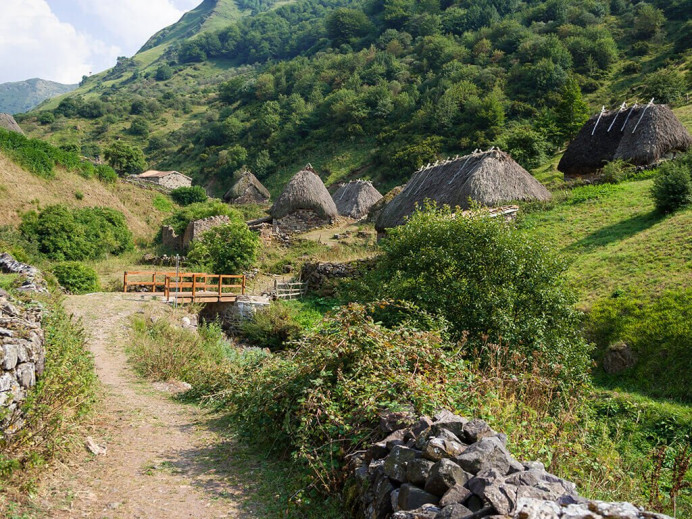 Cinco lugares mágicos que visitar en Asturias